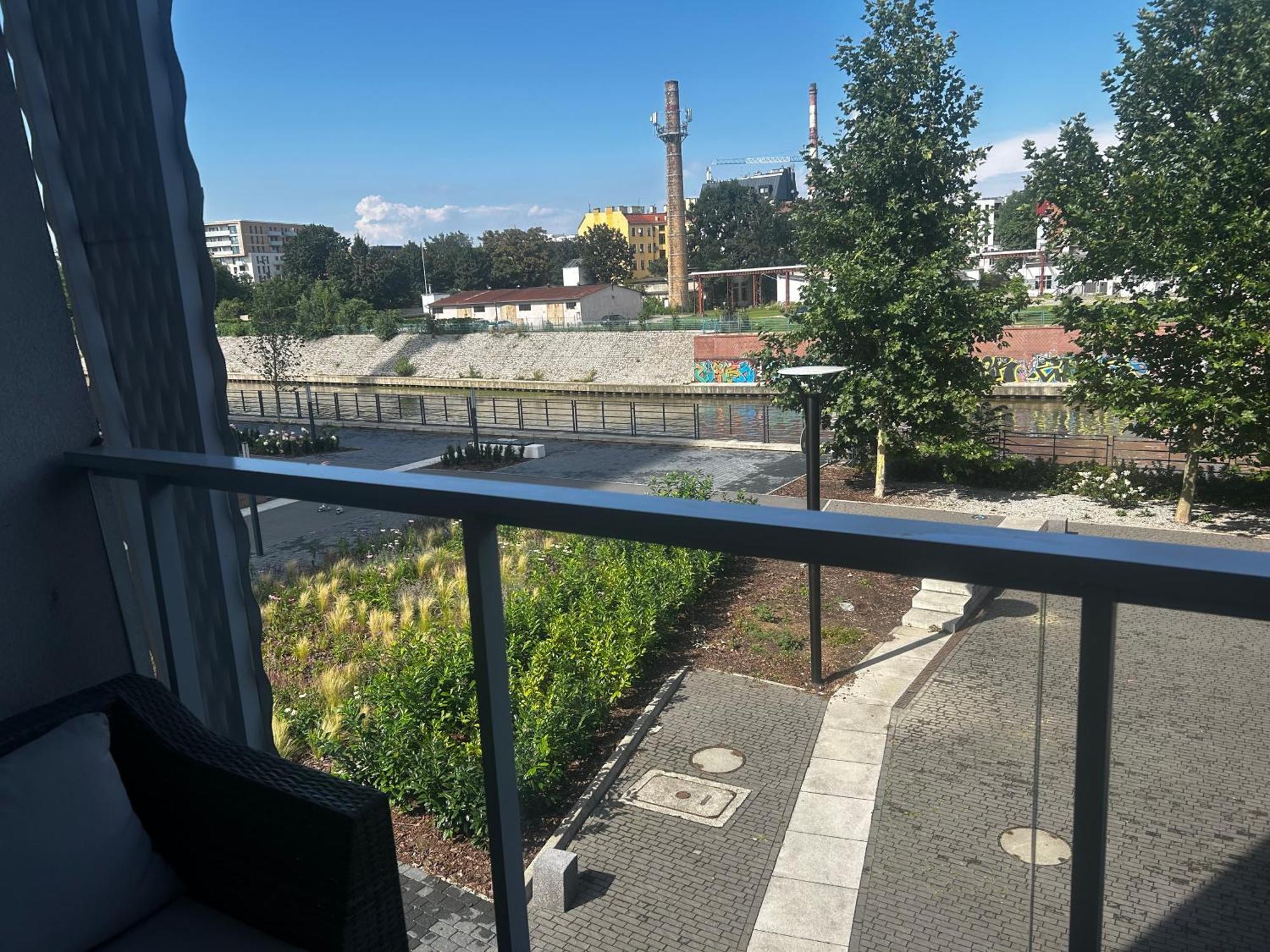 Komfortowe Apartamenty Nad Odra - Wroclaw — Zdjęcia 2